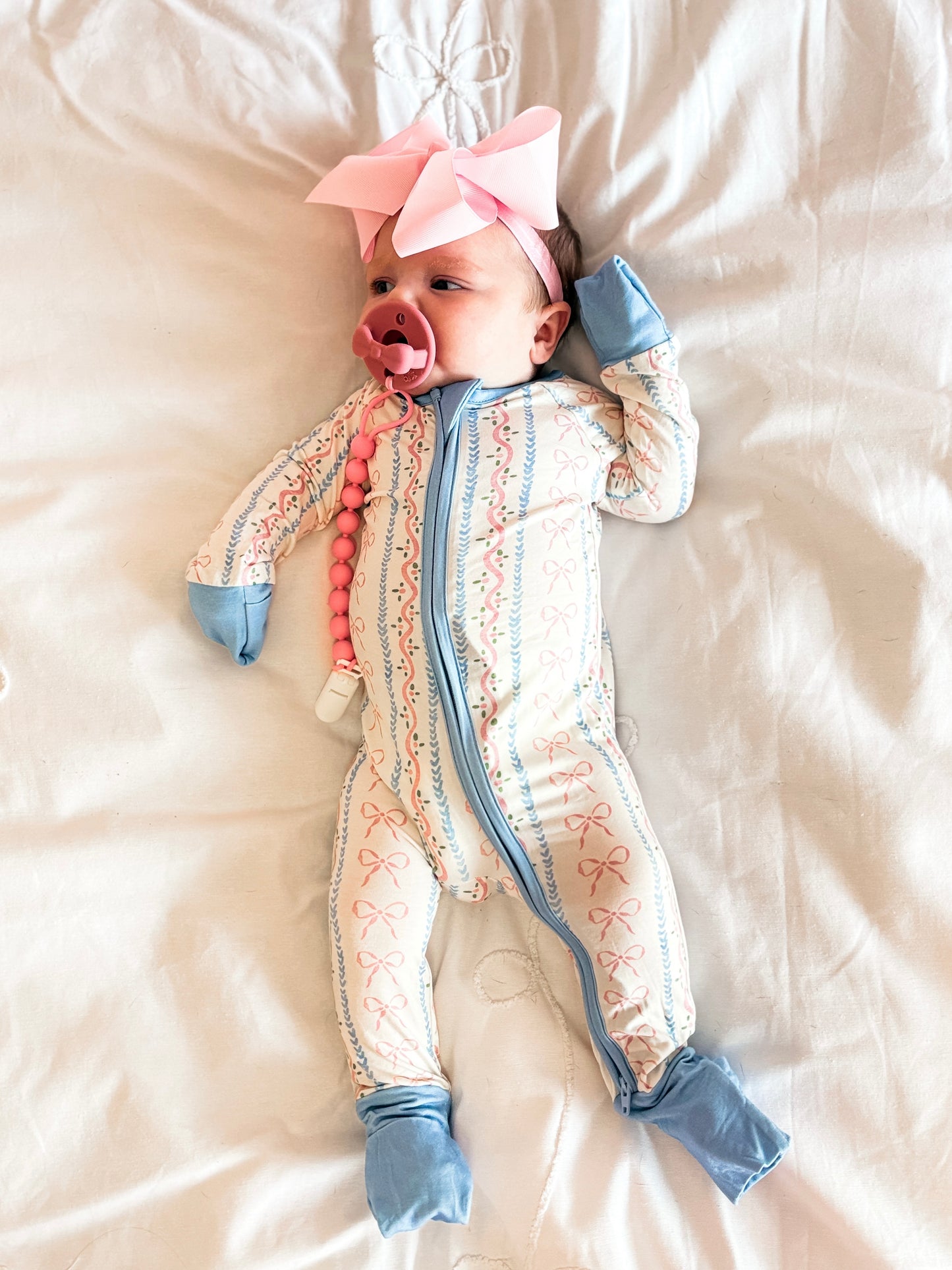 Dainty Bows Bamboo Sleeper