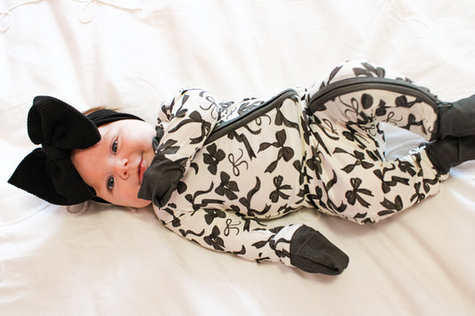 Monochrome Bows Bamboo Sleeper