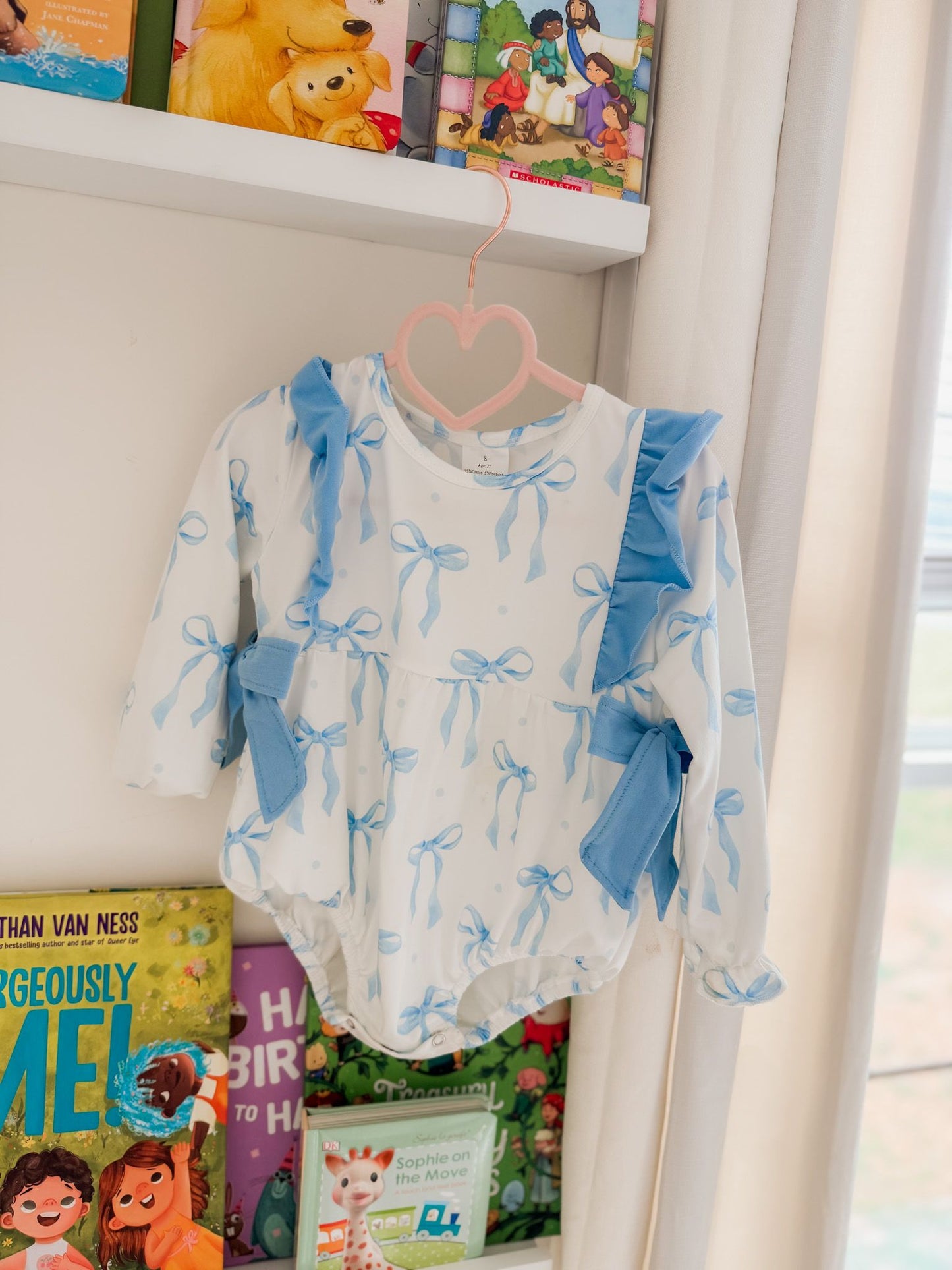 Baby Blue Bow Bubble